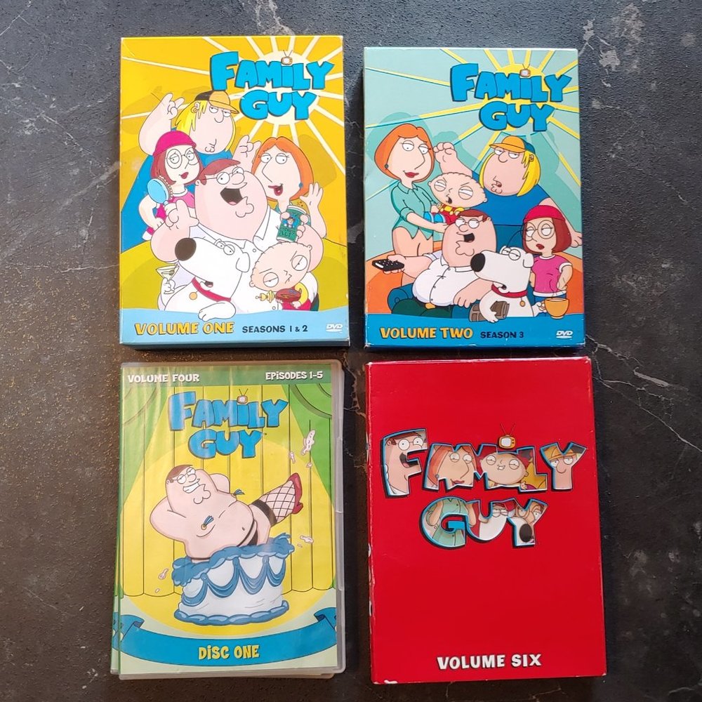 Good Used Condition FAMILY GUY DVD 13 disc Set